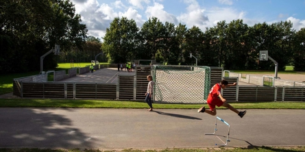 Klassen sidder og lytter